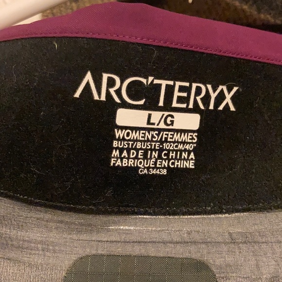 Beta AR Magenta Arc’teryx Jacket - Picture 7 of 7